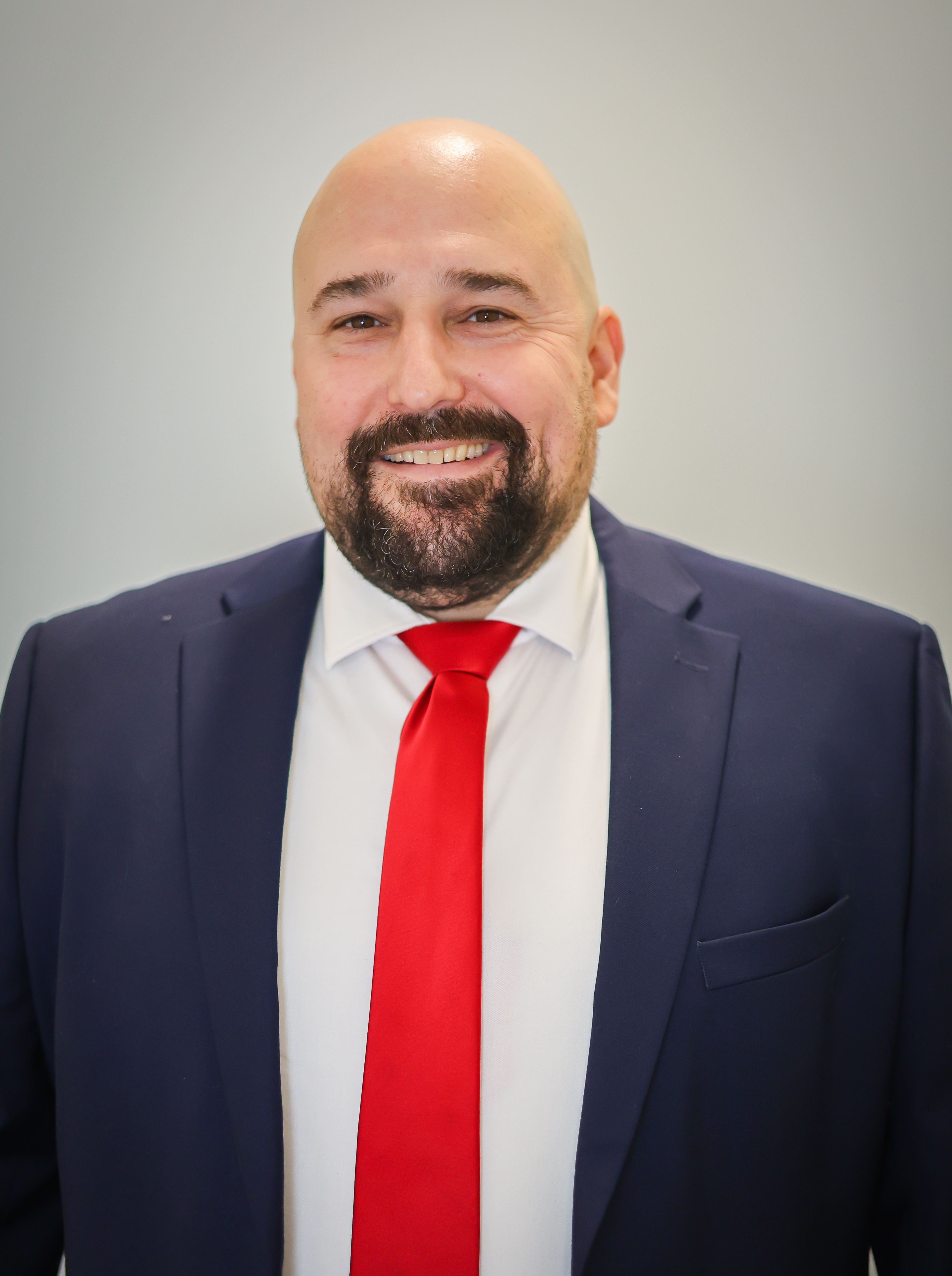Real Estate Agent Pietro